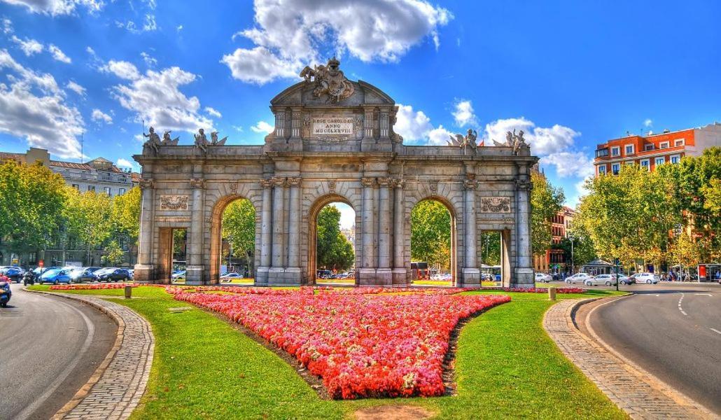 Madrid Citymad Six Exteriör bild